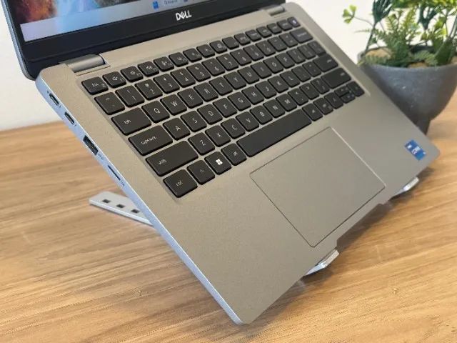 Notebook Dell Latitude 5330 - Core i5 | 12ª geração | 256GB SSD