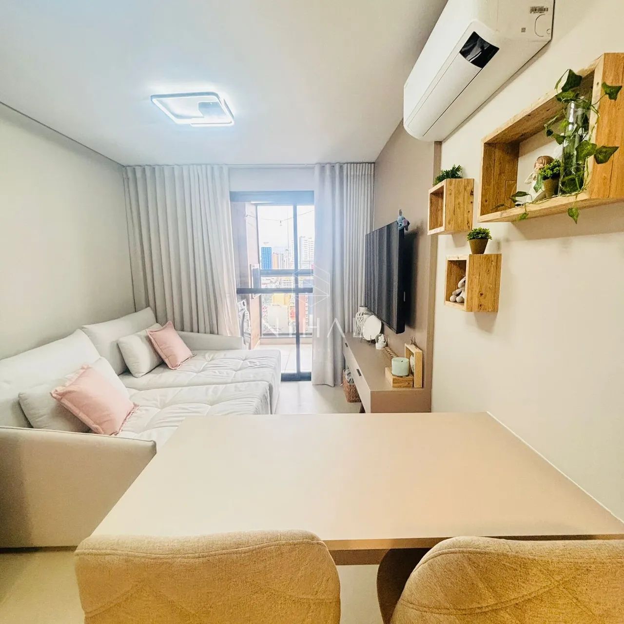 Apartamento Mobiliado no Edifício Mont Tannat, Próximo à FAE e Santa Casa - Foto 4