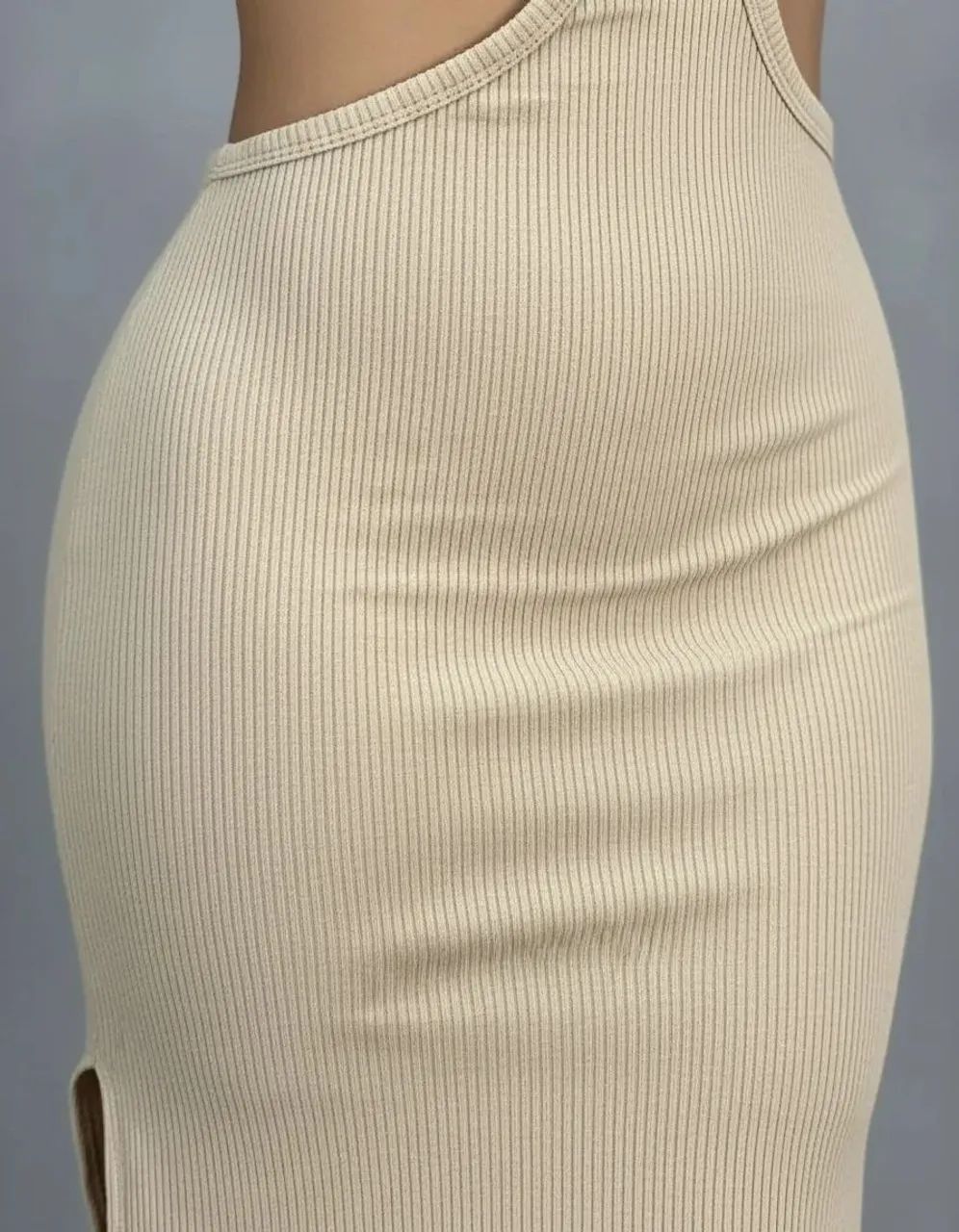 Vestido Midi Decote nas Costas - Foto 2