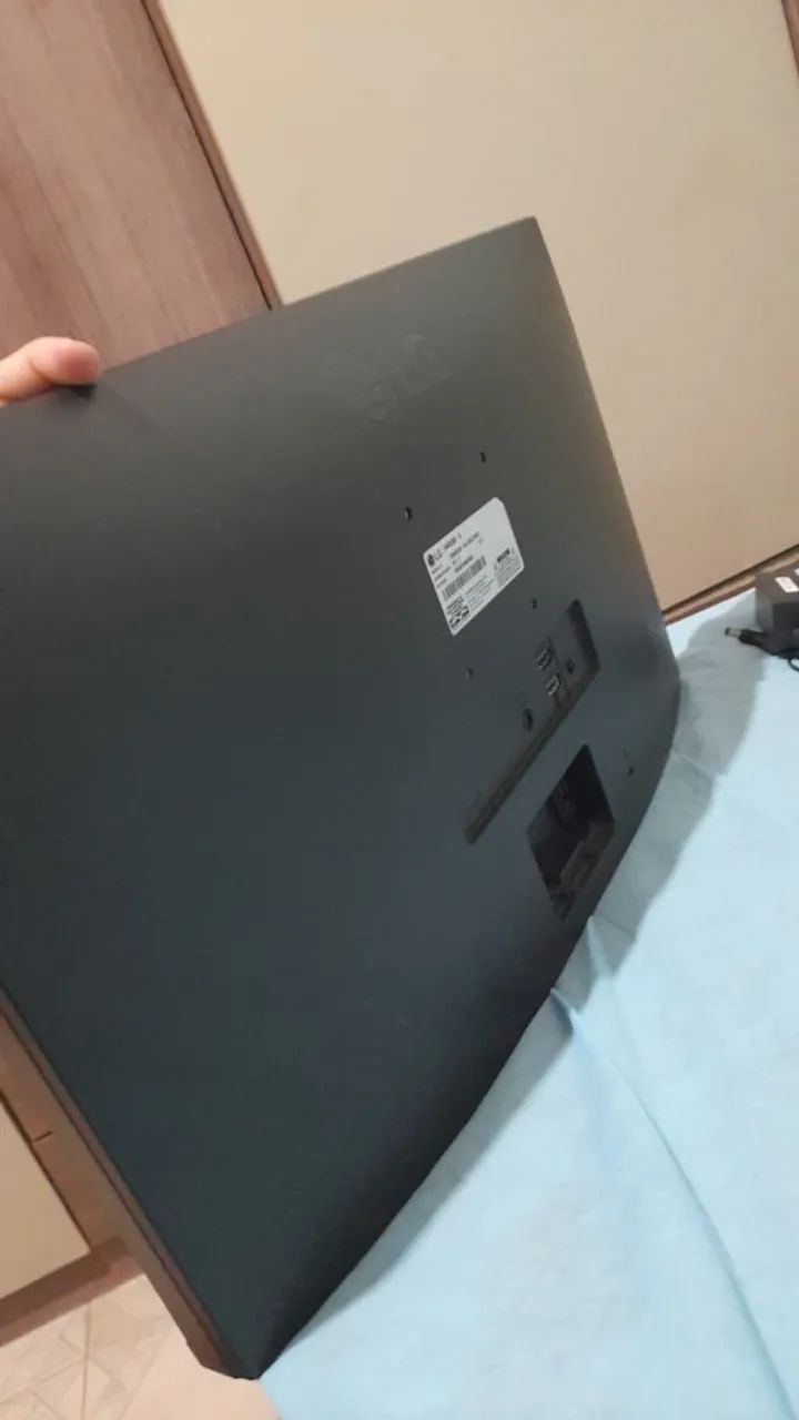 Monitor LG 24 - Foto 3