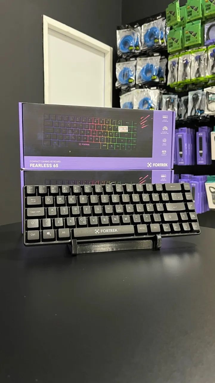 Teclado Gamer 60% Fortrek RGB 