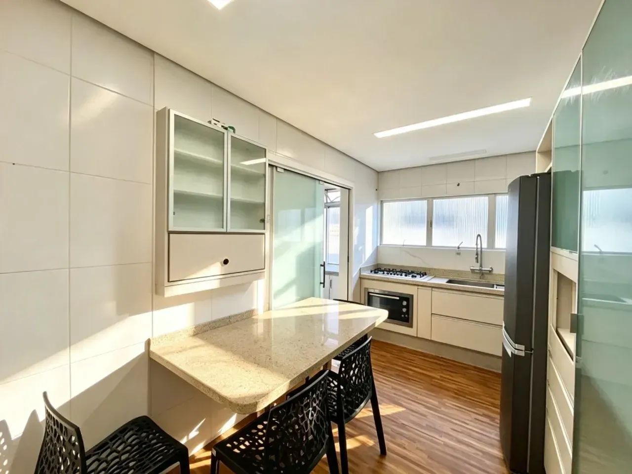 Imóvel para aluguel com 216 metros quadrados com 4 quartos em Coqueiros - Florianópolis -  - Foto 4