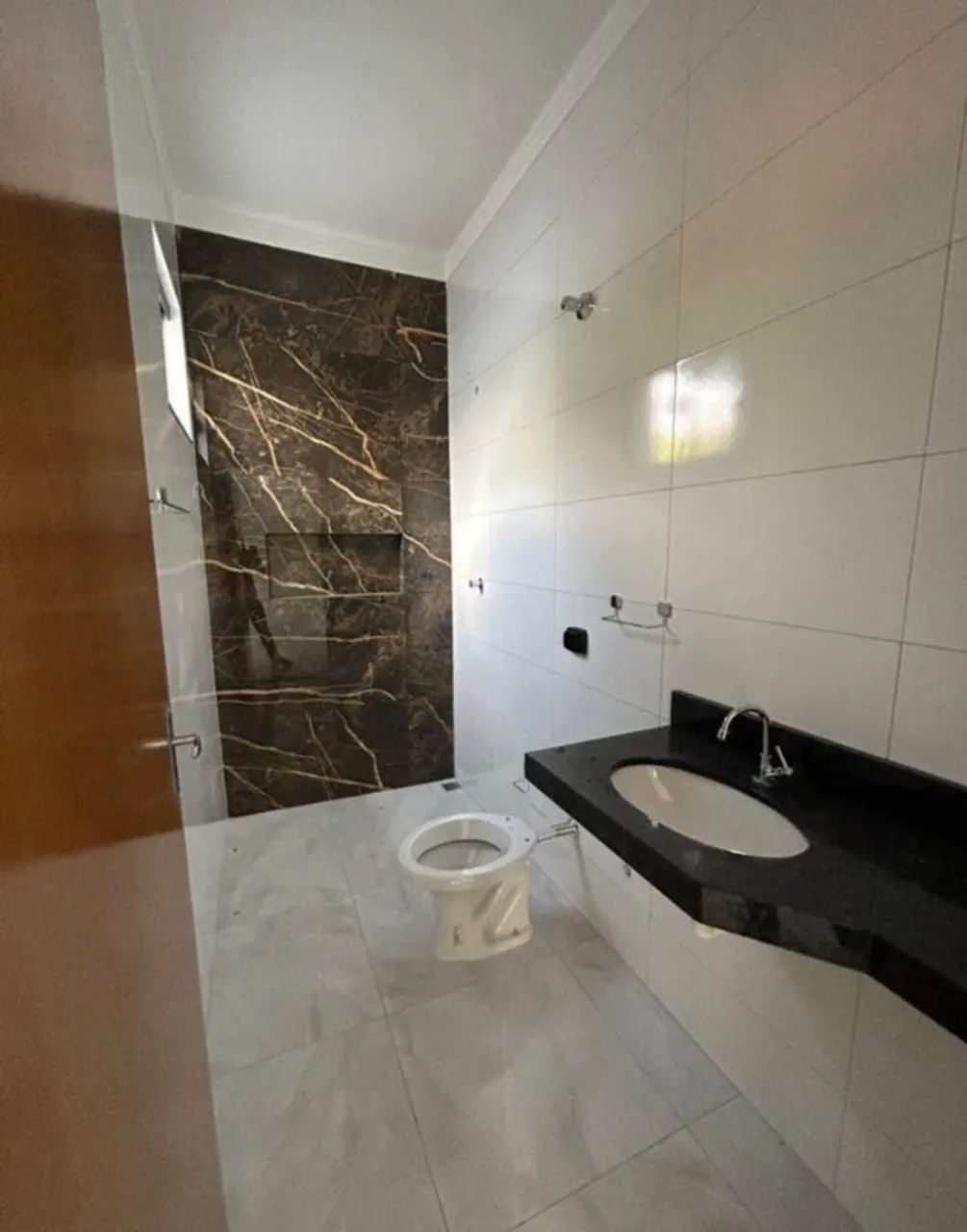 CASA A VENDA EM LONDRINA - Foto 2
