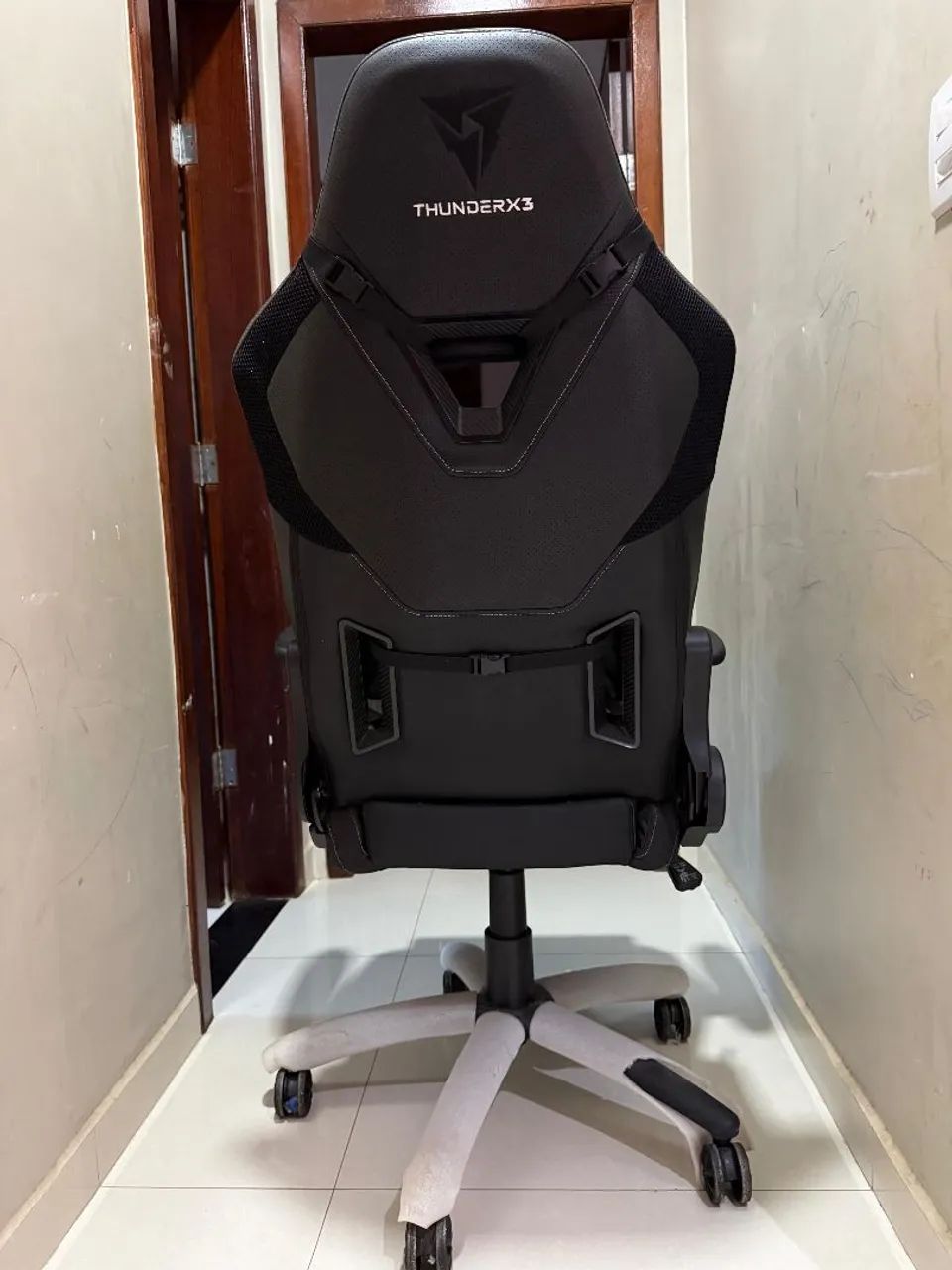 Cadeira Gamer ThunderX3 Seminova - Pouco Usada - Foto 4