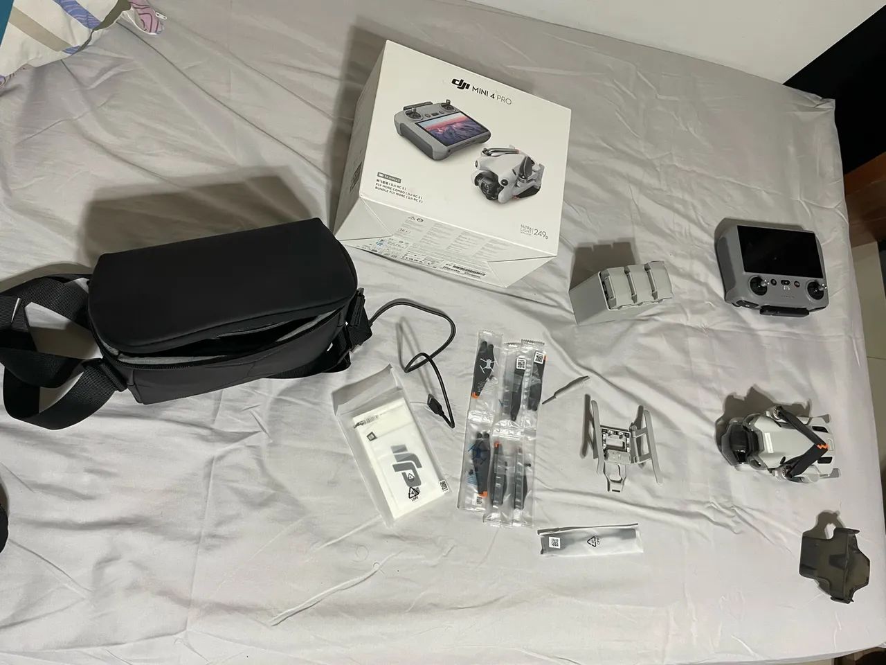 Dji mini 4 Pro FLY MORE COMBO - Foto 4