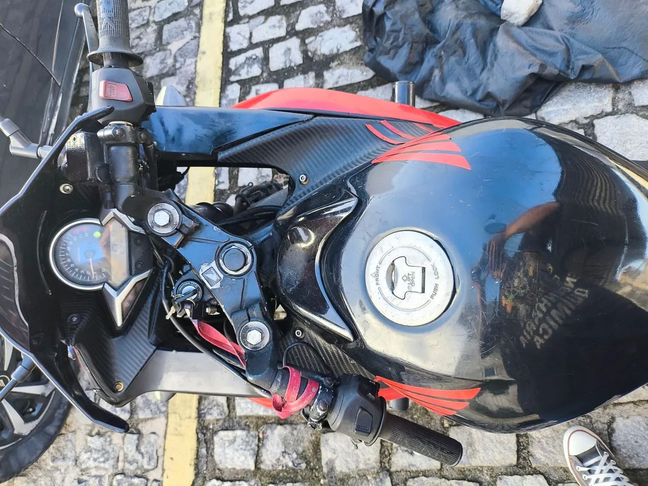 CBR 250R - Foto 2