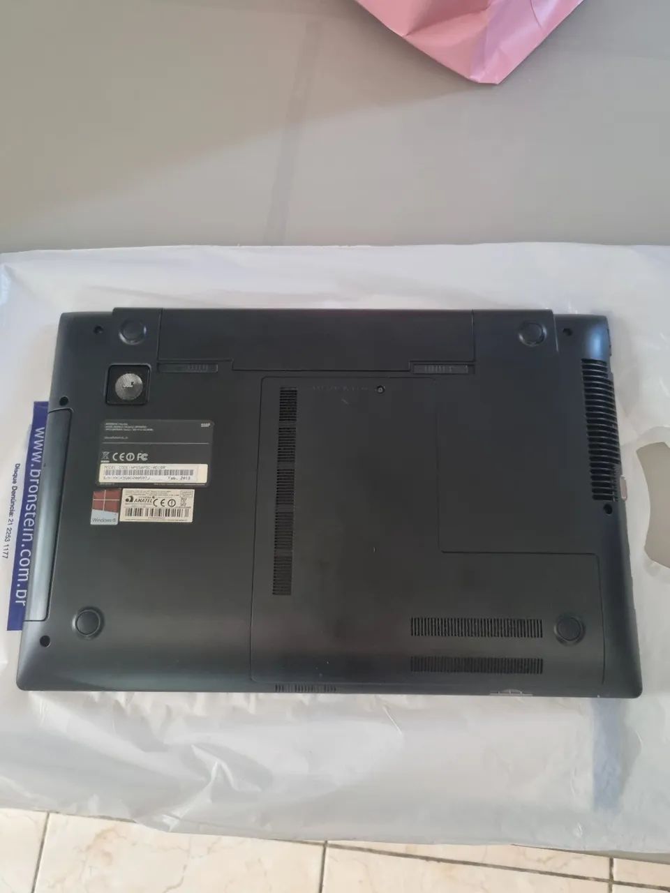 Tela ta quebrada tem 1 ano que nao mexi nele  mas mas ele pegava direitinho tem carregador - Foto 3