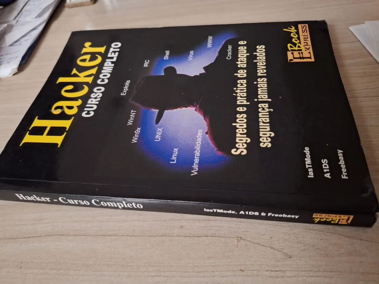 HACKER CURSO COMPLETO - Express Book - Foto 3