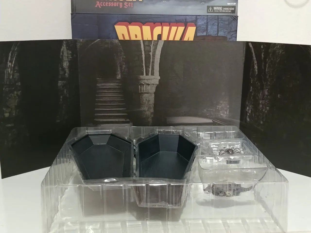 Neca Drácula accessory set COMPLETO sem detalhes  - Foto 3