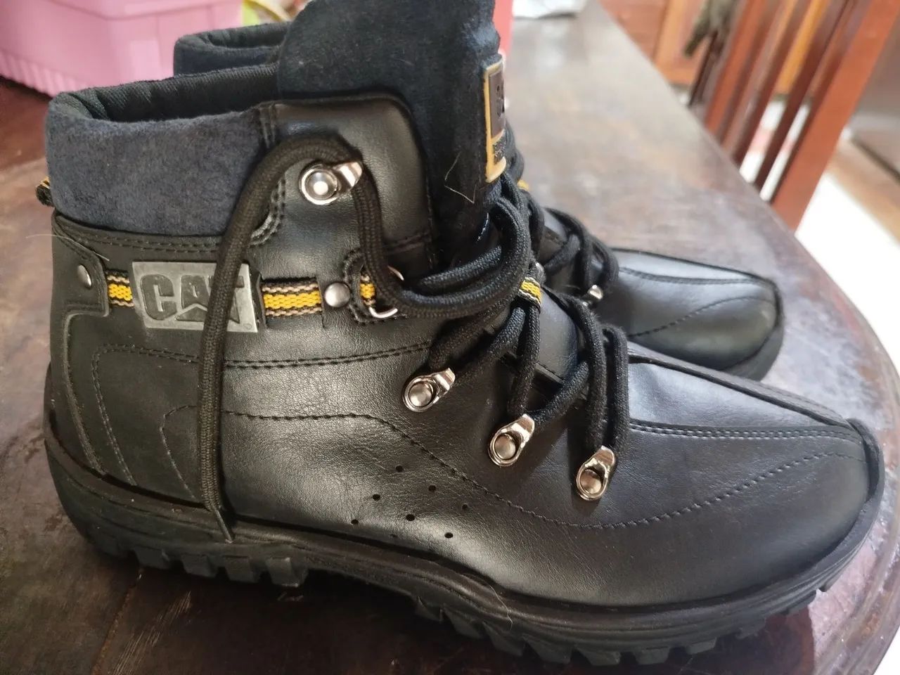 Bota CAT - Foto 4