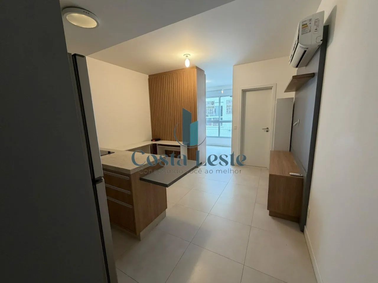 Studio para alugar na Trindade, próximo à UFSC, com vaga de garagem - Foto 2