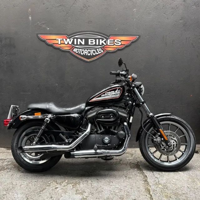 HARLEY DAVIDSON XL 883R