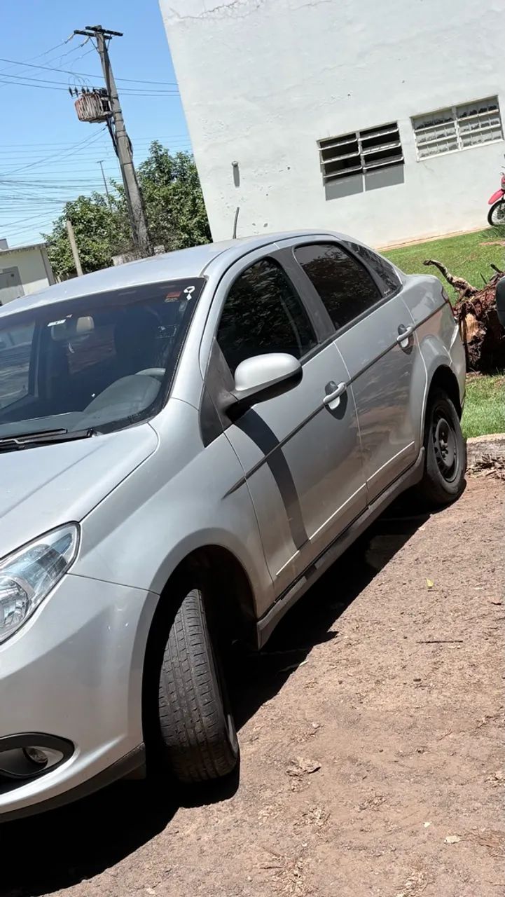 Fiat Grand Siena Grand Siena ATTRAC. 1.4 EVO F.Flex 8V 2013