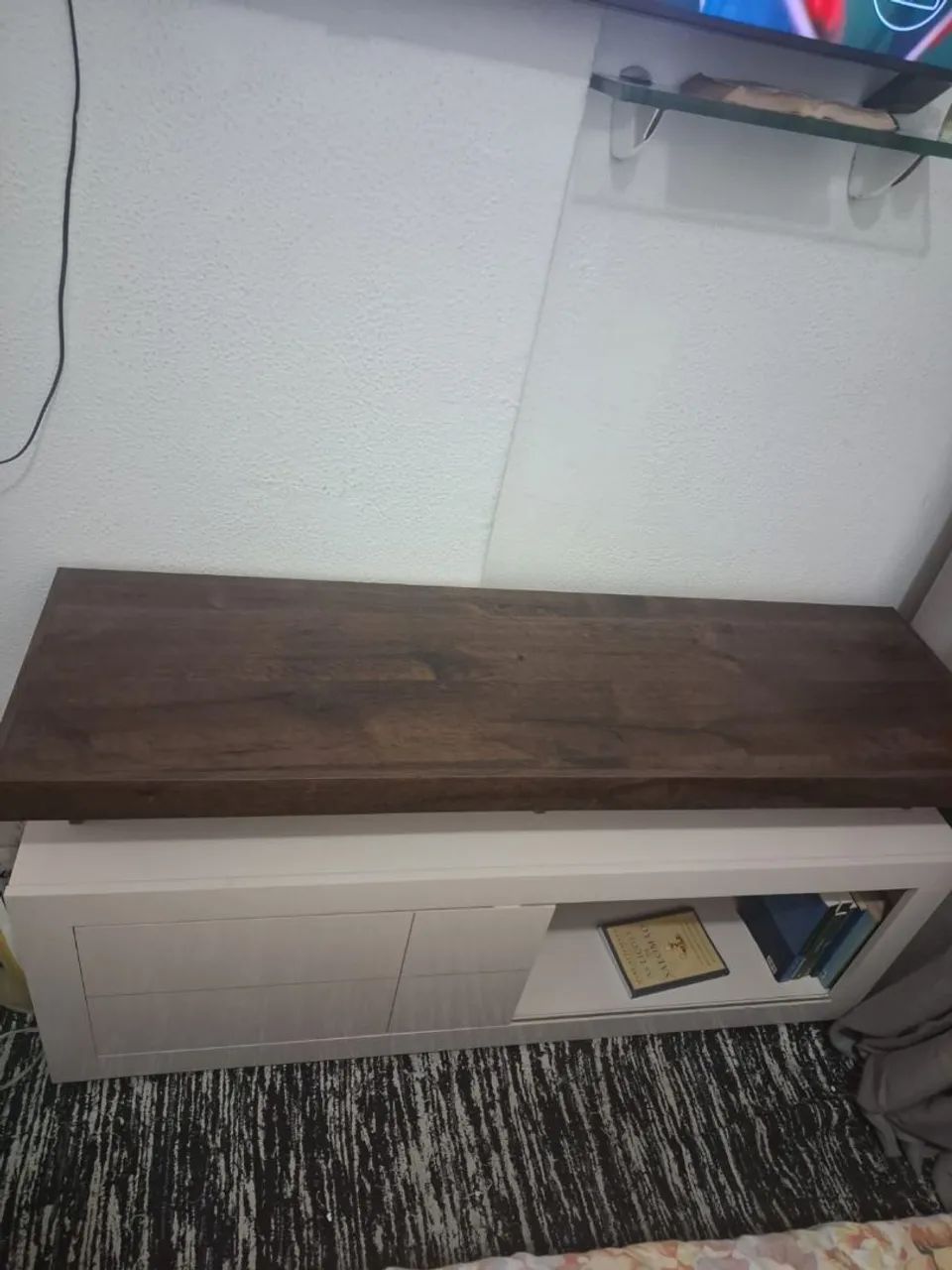Rack, 150,00 semi nova na glória .