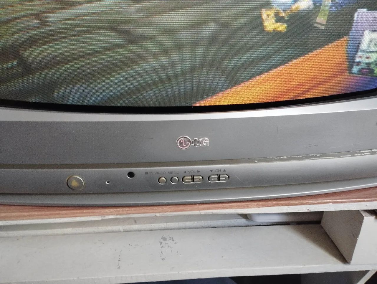 TV LG de Tubo 20 Polegadas Funcionando - Foto 3