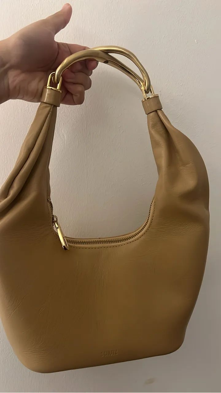 Bolsa Maxi Hobo Couro Metal Bege
