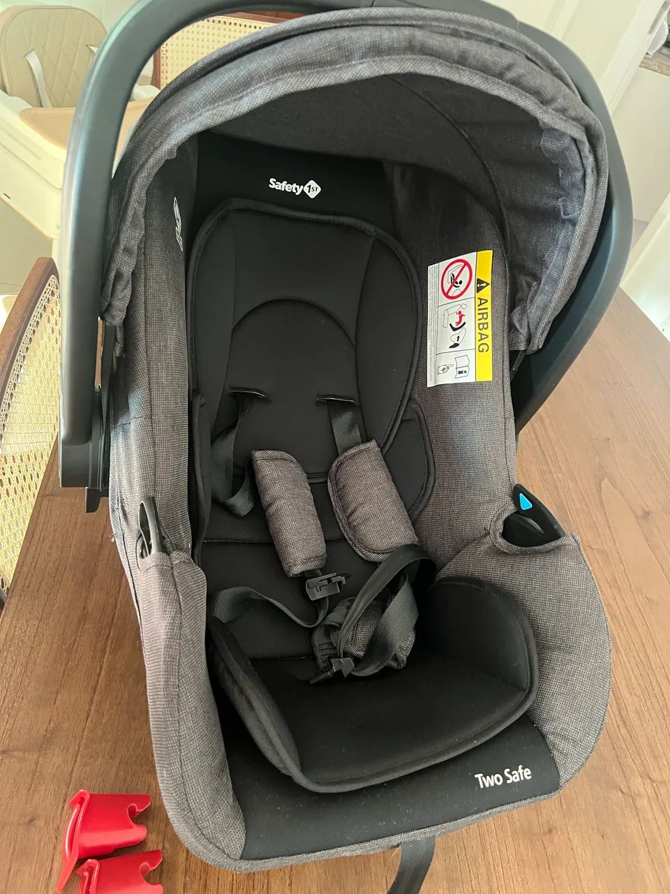 Carrinho de bebê com Moisés safety first discover trio - Foto 4