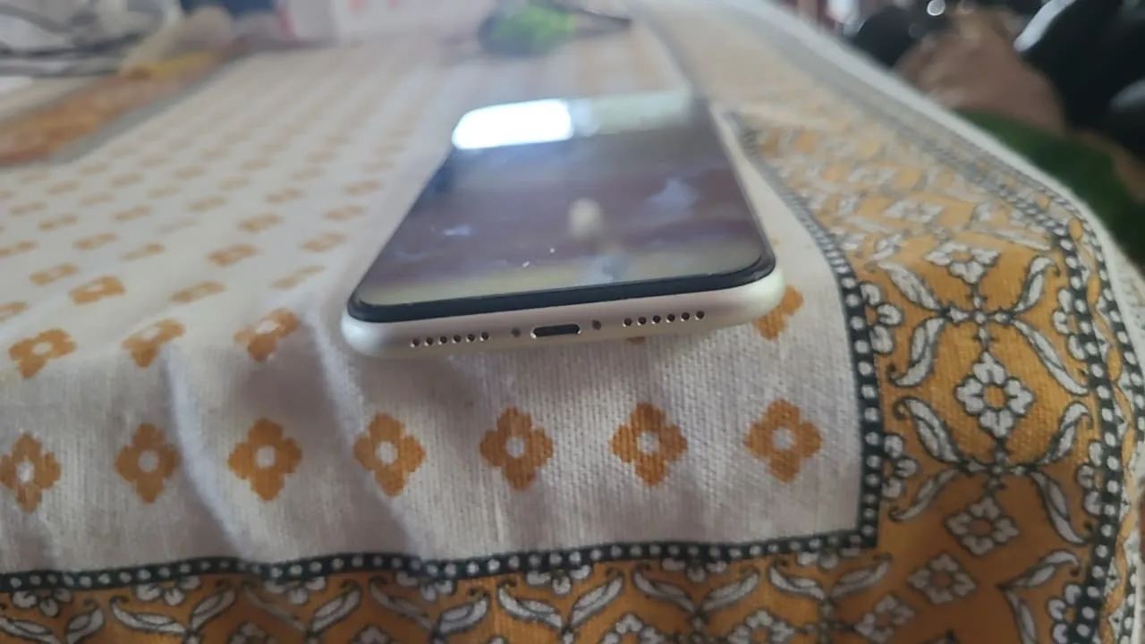 IPHONE 11s 64GB - Foto 3