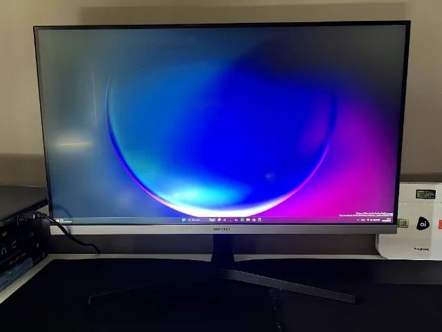 Monitor Samsung UHD 4K UR55 28' - Foto 3