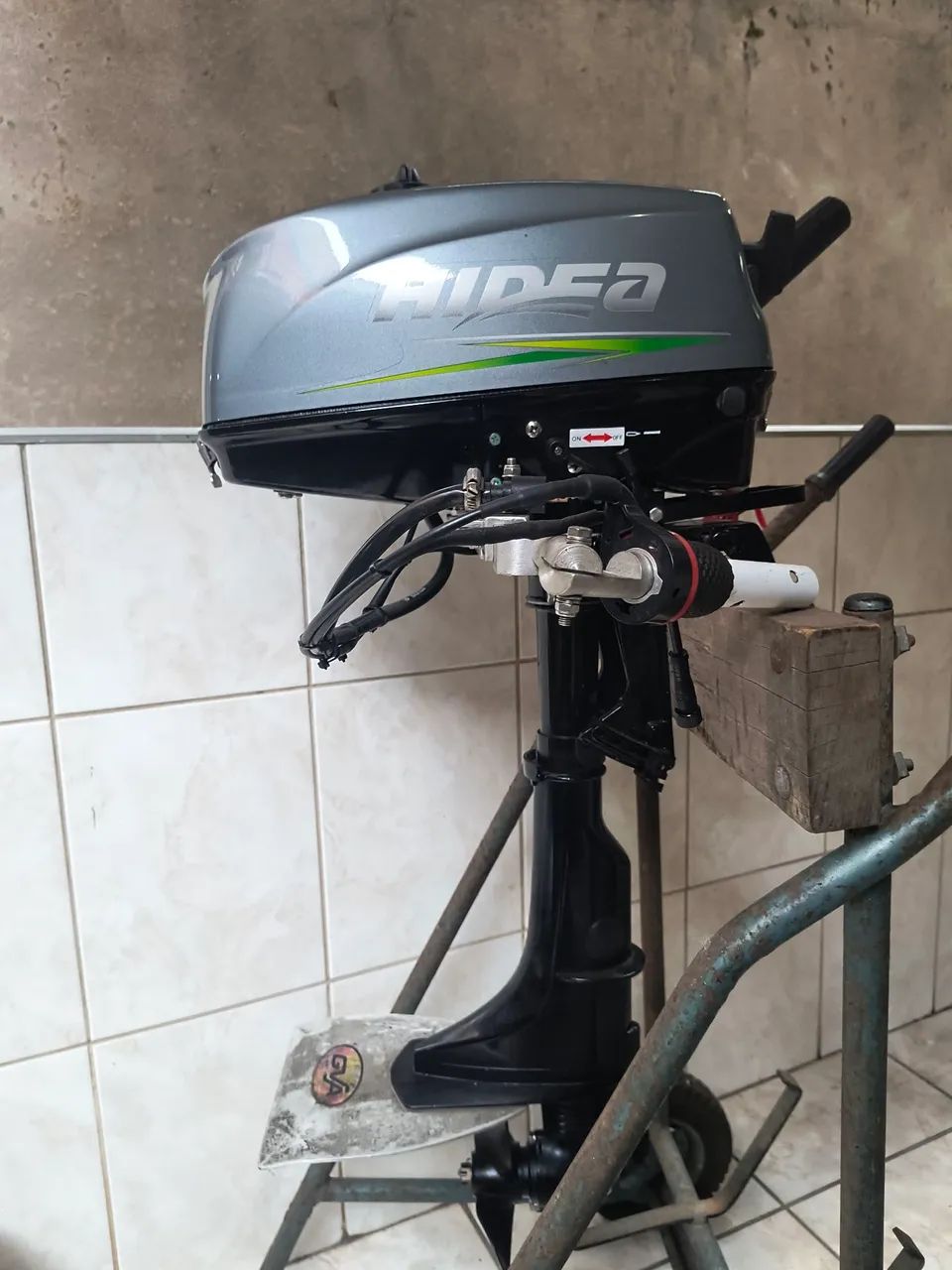 Motor de popa Hidea 4 Hp  - Foto 5