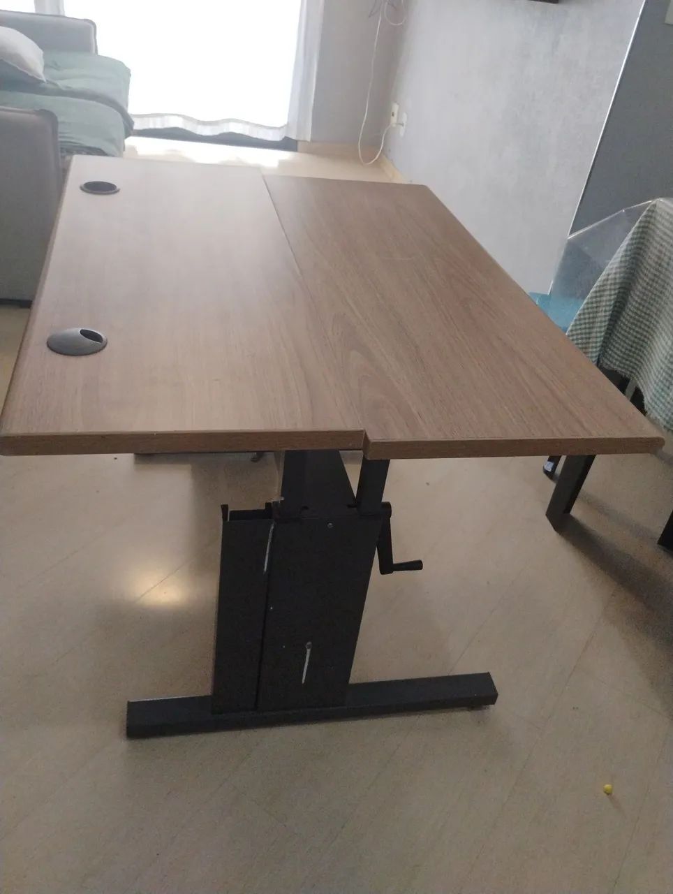 Mesa para escritório com altura ajustável  - Foto 3