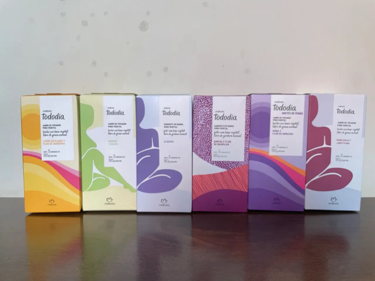 Sabonete Natura e Avon