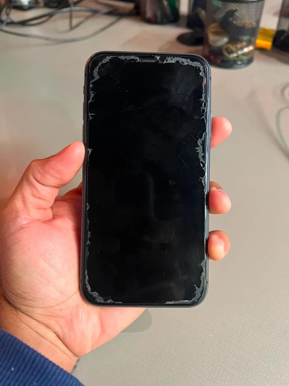 Iphone 11 64gb - 82 bateria - Foto 4