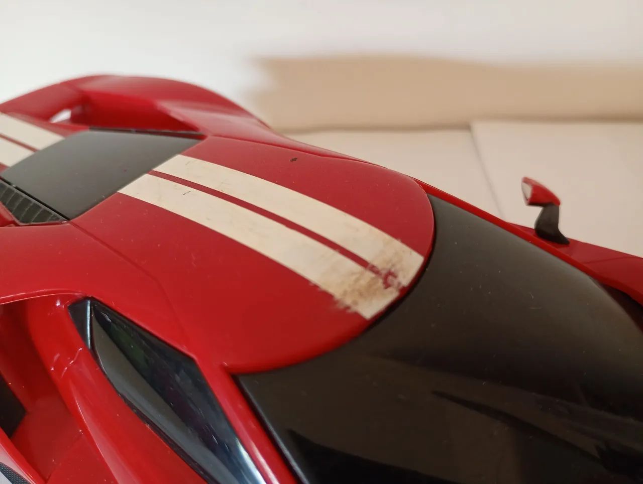 Maisto - Miniatura Ford GT  - Foto 5
