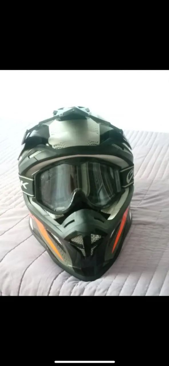 Capacete cross 