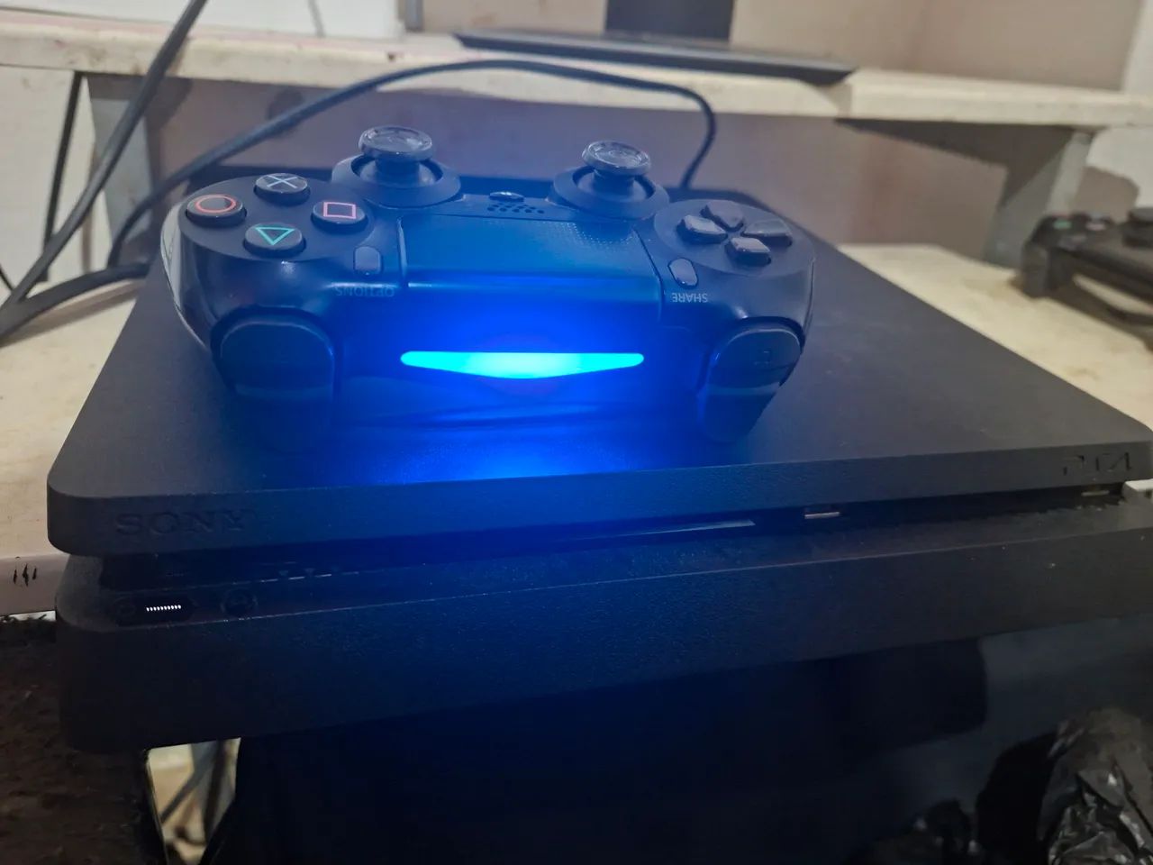 Ps4 slim