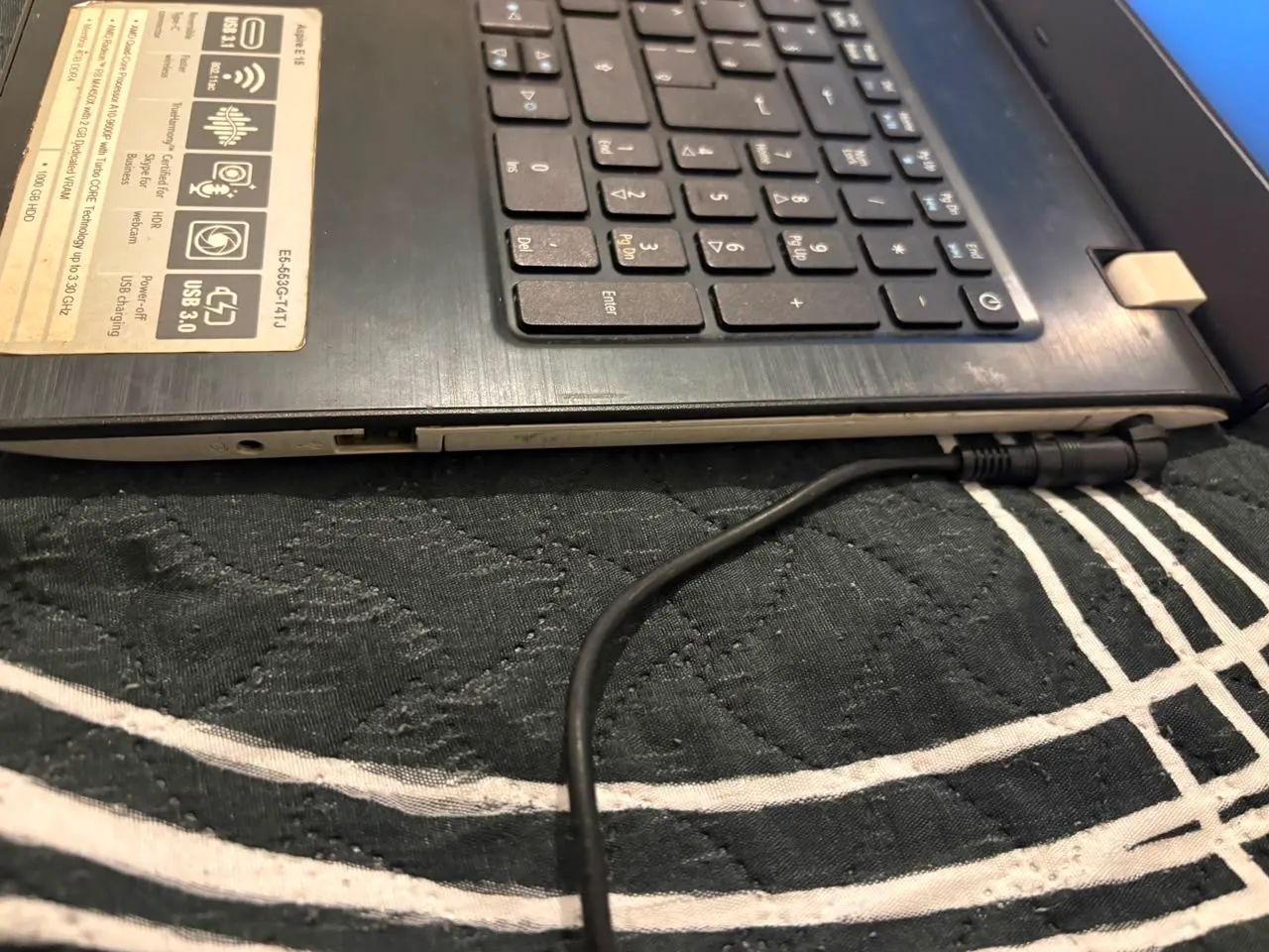 Notebook Acer Aspire E 15  - Foto 2