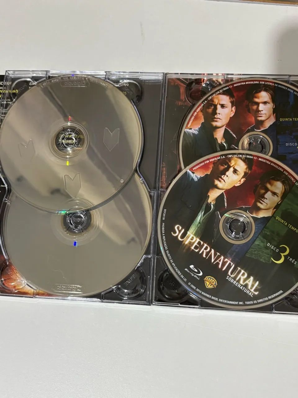 Dvd Bluray Sobrenatural s5 - Foto 3