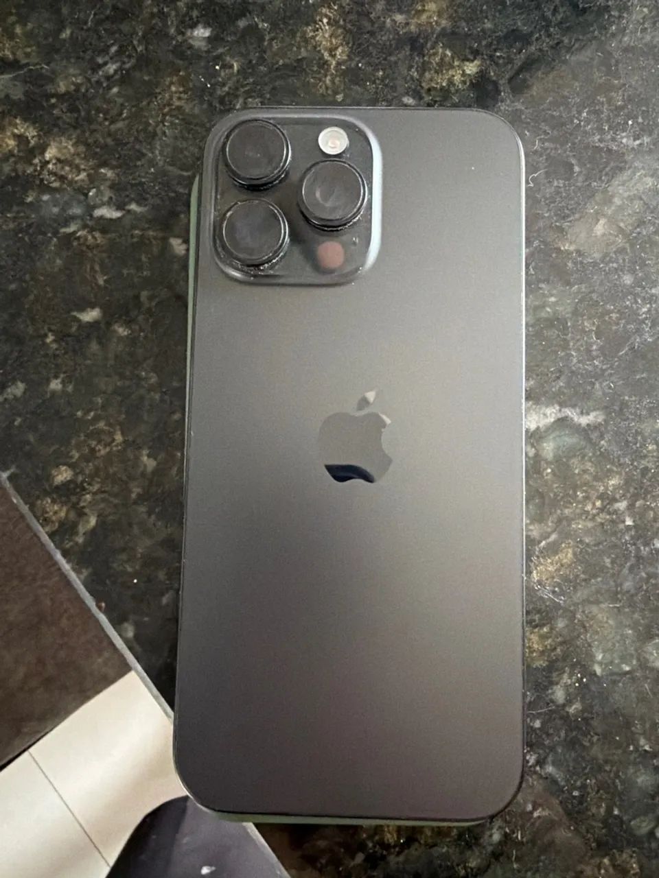 iPhone 16 pro Max 256 - Foto 3