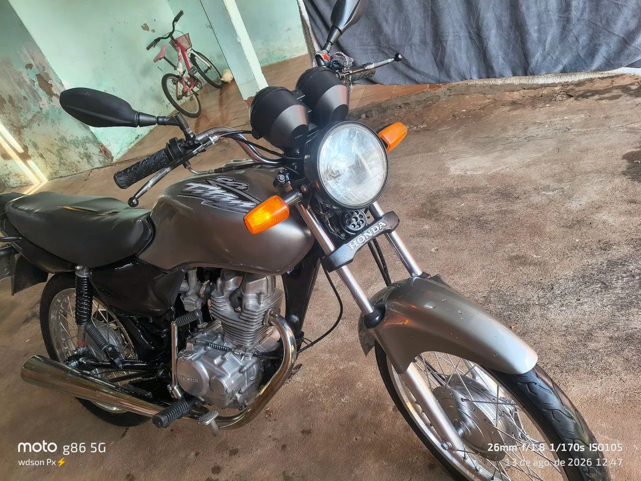 Vendo Titan 125 ano 2000  - Foto 3