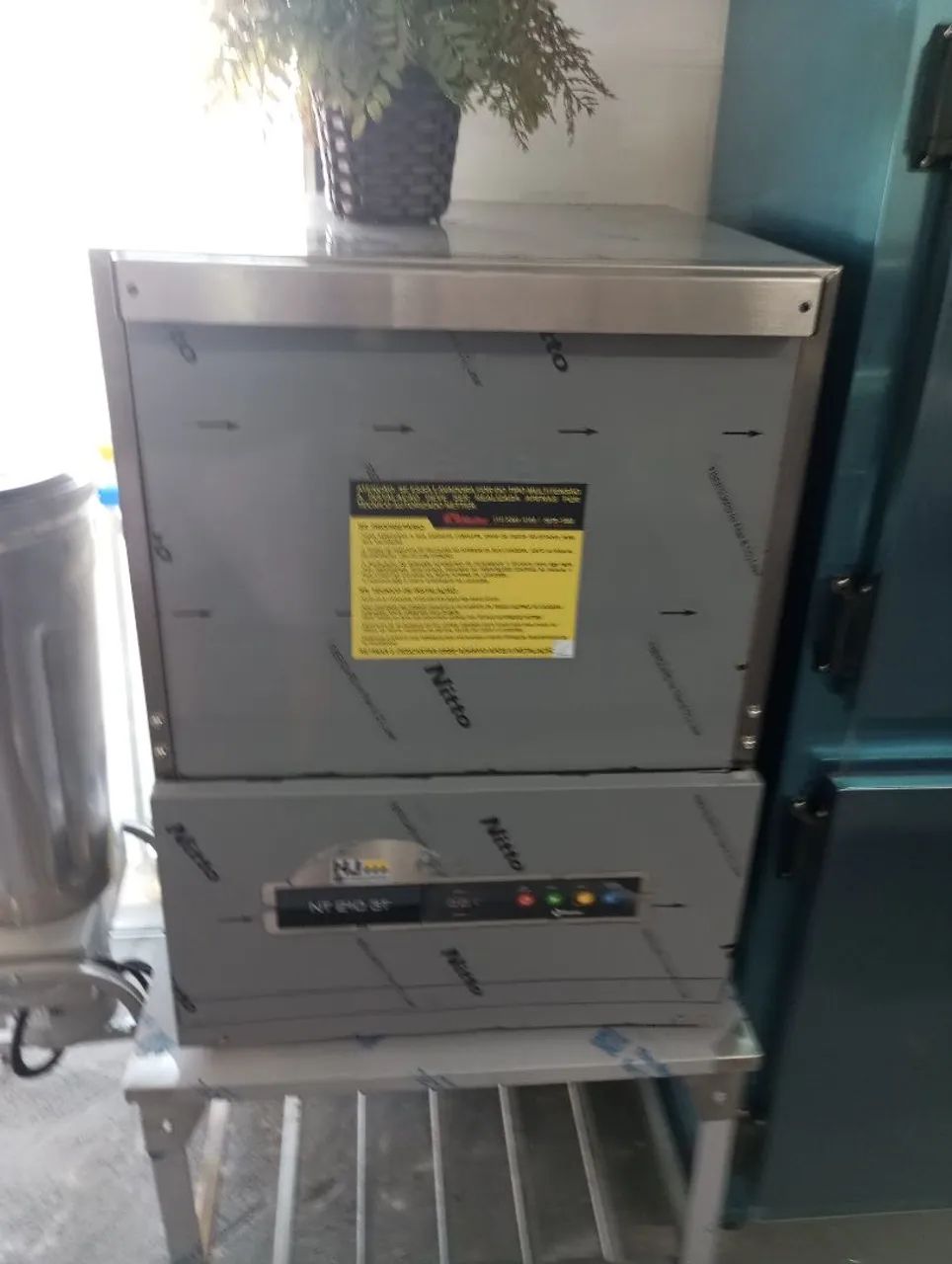 NZ. Lavadora de louças industrial NETTER 