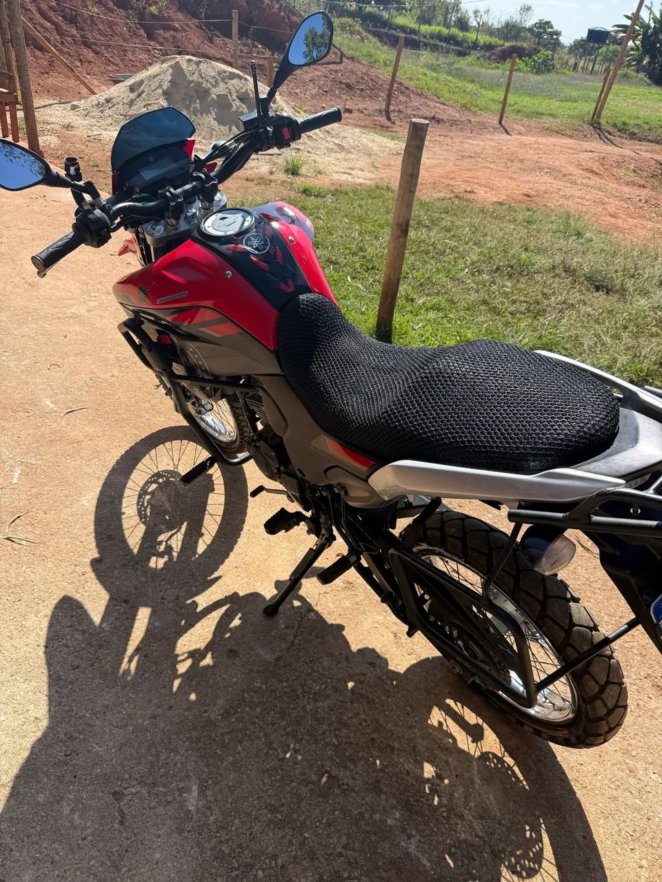 Lander 250 vermelha nova  - Foto 5