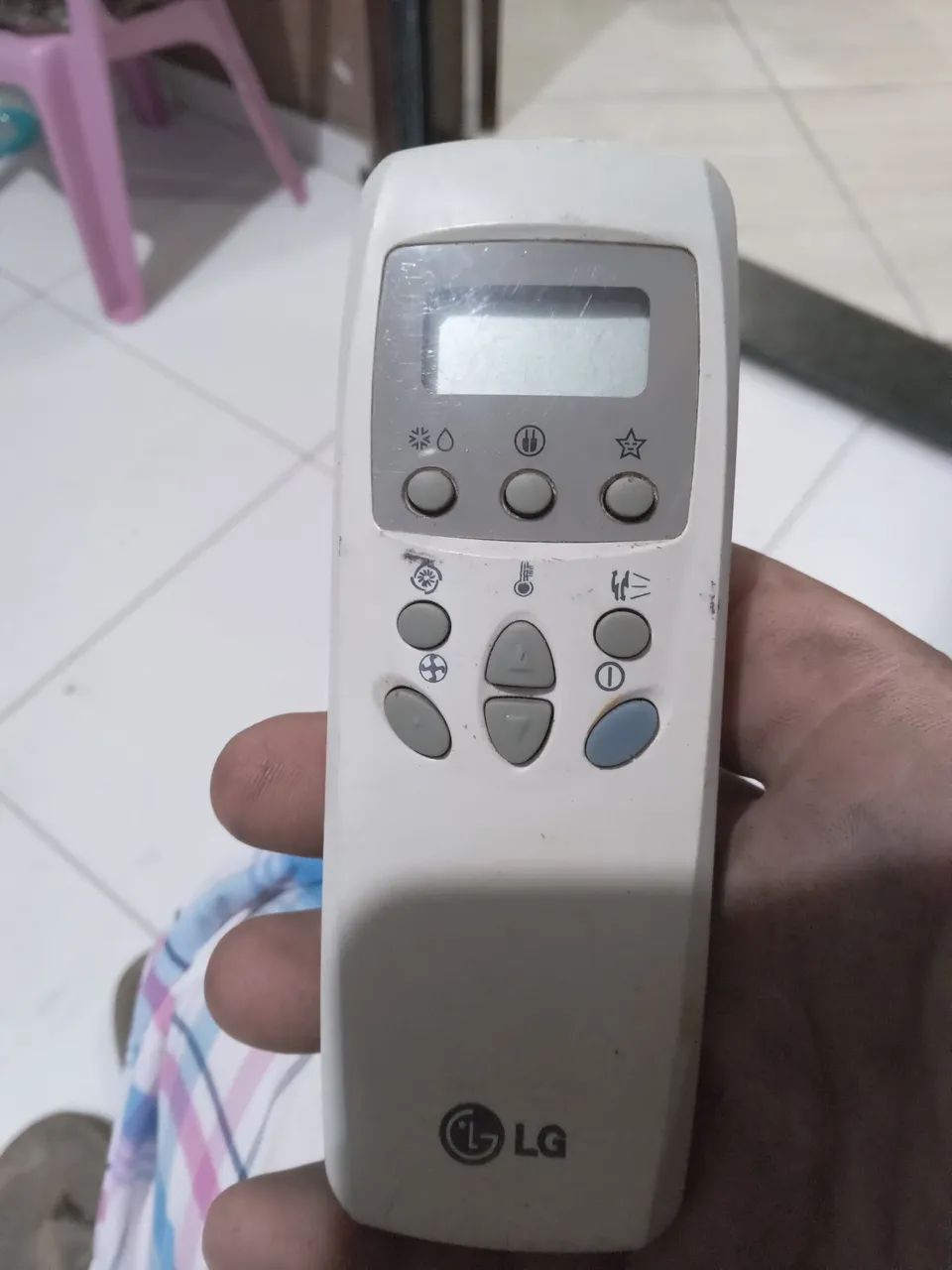 Controle de ar condicionado lg - Foto 2