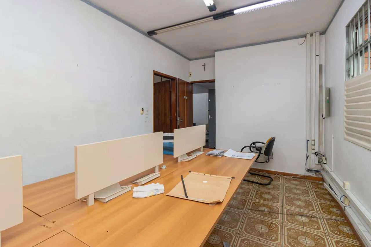 Casa comercial na Rua Frederico Von Martius, 386  285 m² - Foto 4