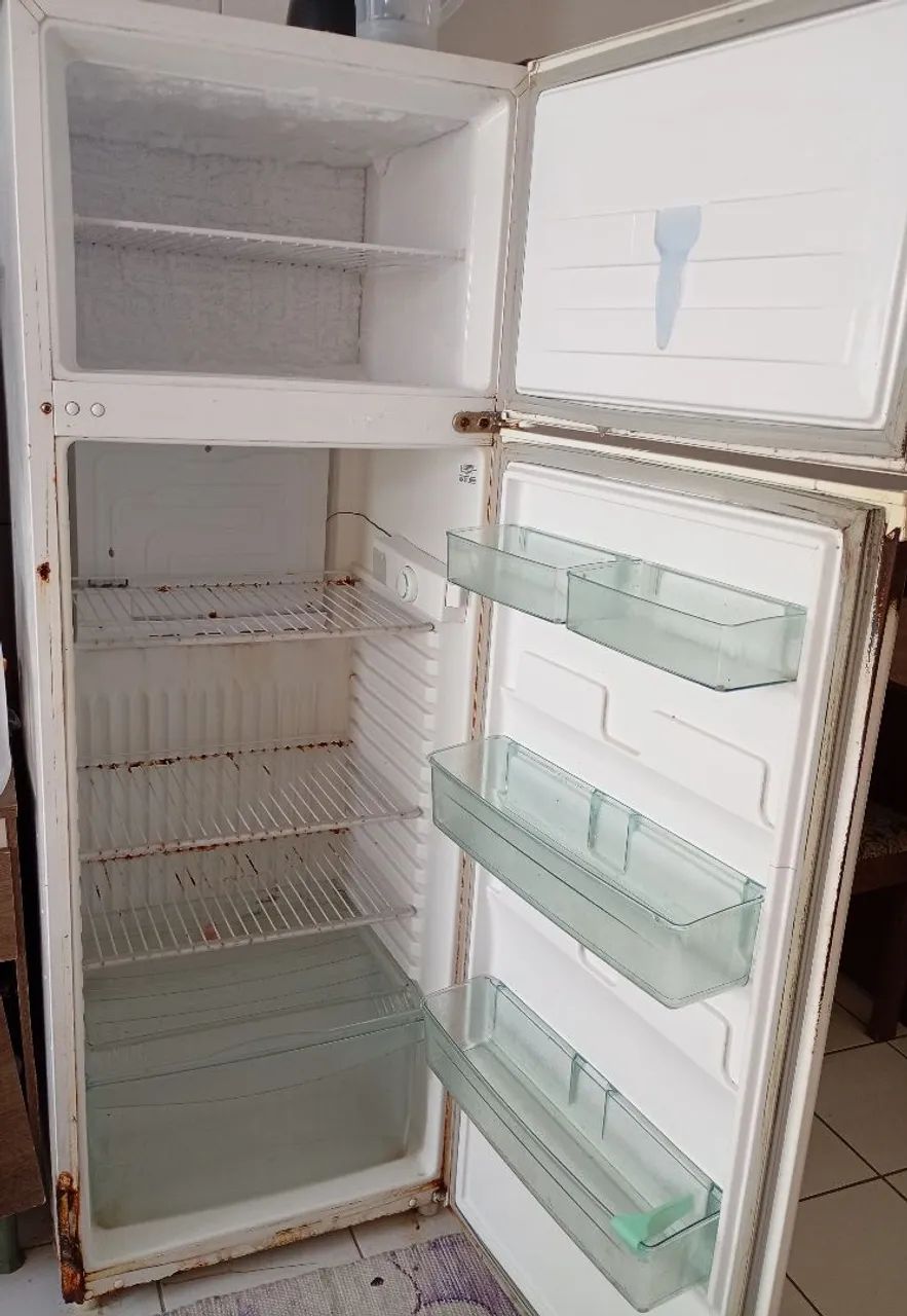 Vendo geladeira  - Foto 2