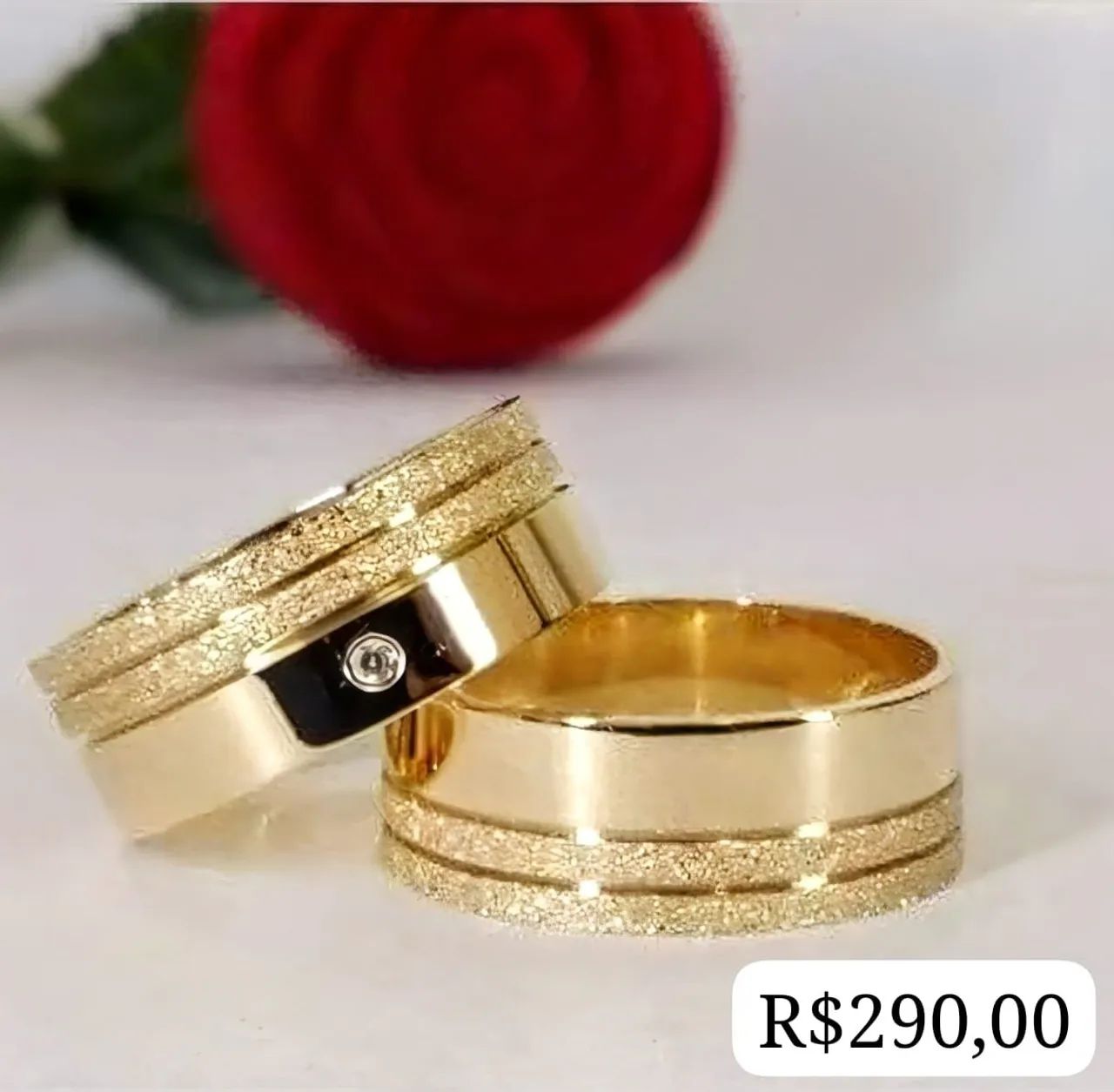 Aliança de moeda antiga 