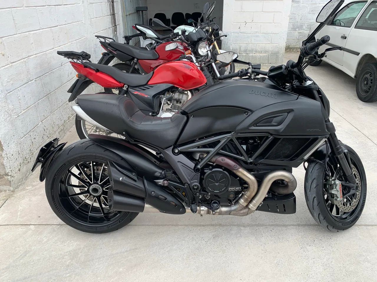 Ducati Diavel 2016 Dark - Foto 2