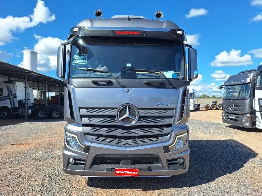 Mercedes-Benz New Actros 2653S ANO 2023/2024 Cinza - Foto 2
