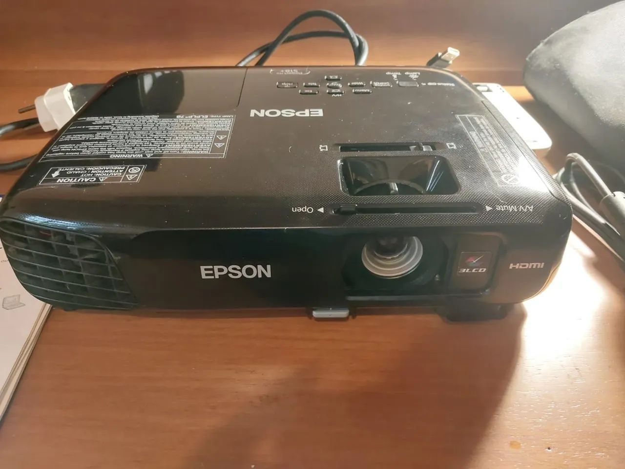 Projetor multimídia EPSON PowerLite S18+, perfeito estado - Foto 3
