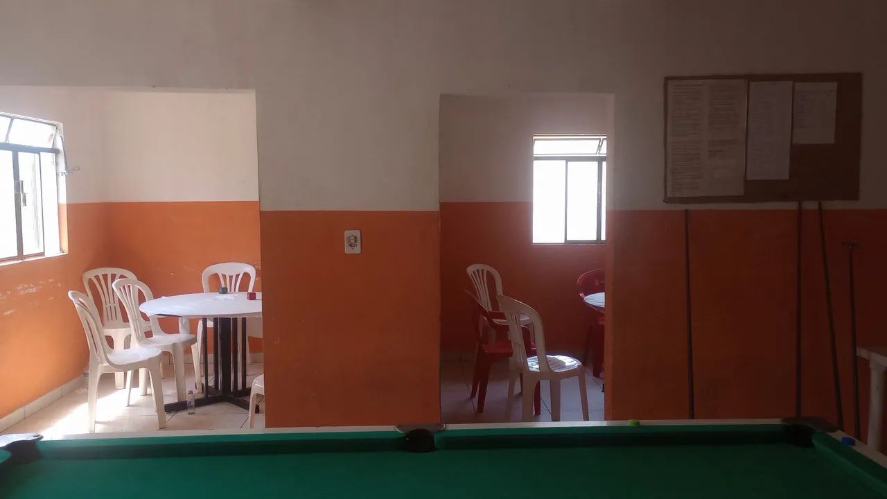 Casa e área de comércio  - Foto 2