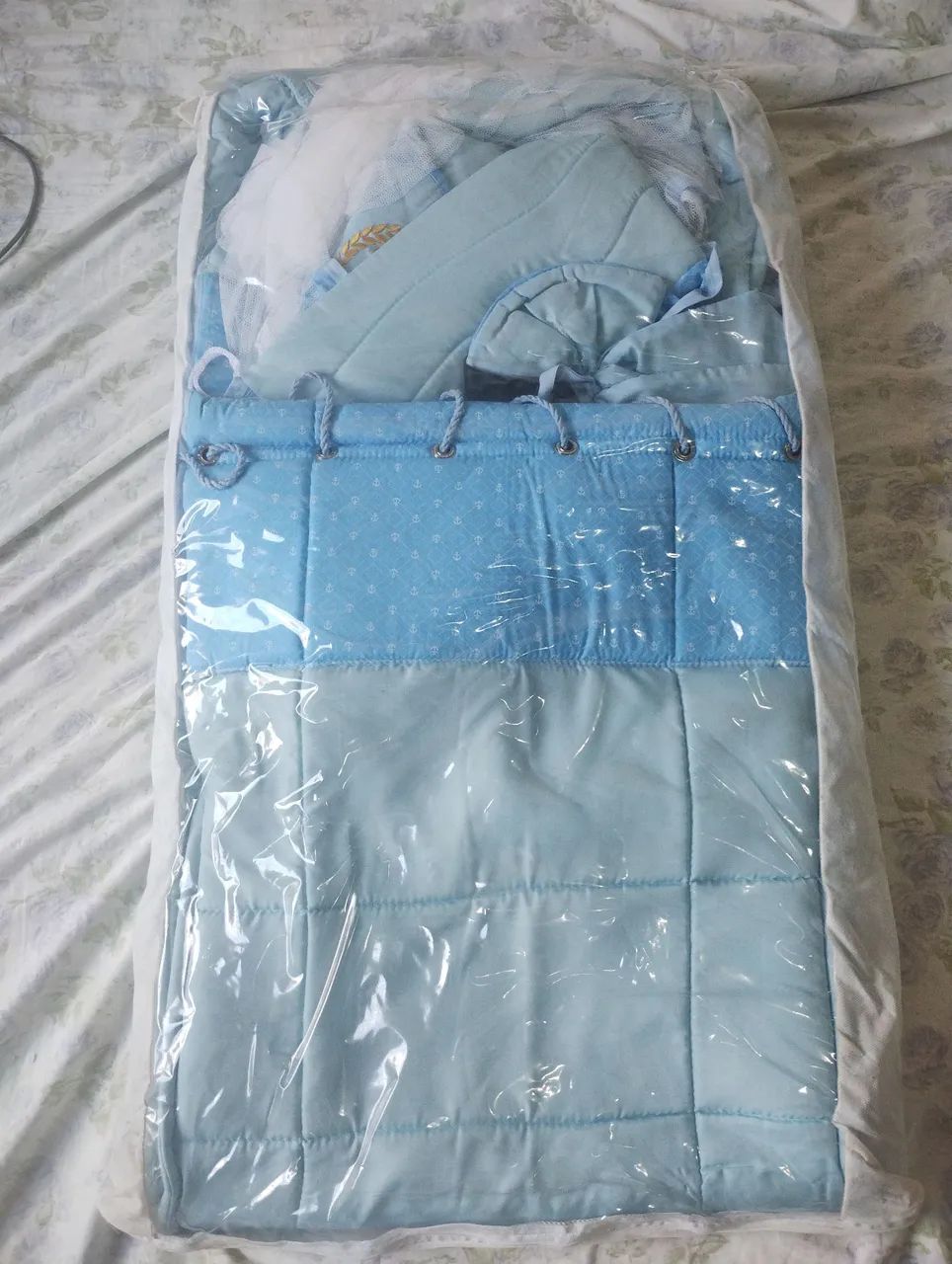Vende-se rede cama para bebê 