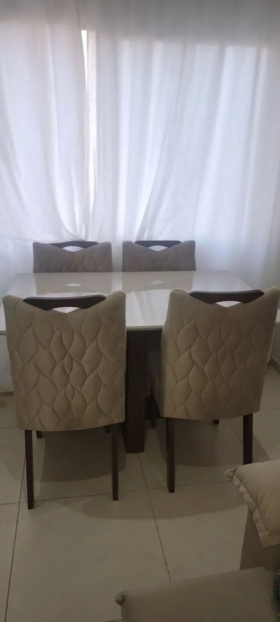 MESA COM 4 CADEIRAS MDF - Foto 2