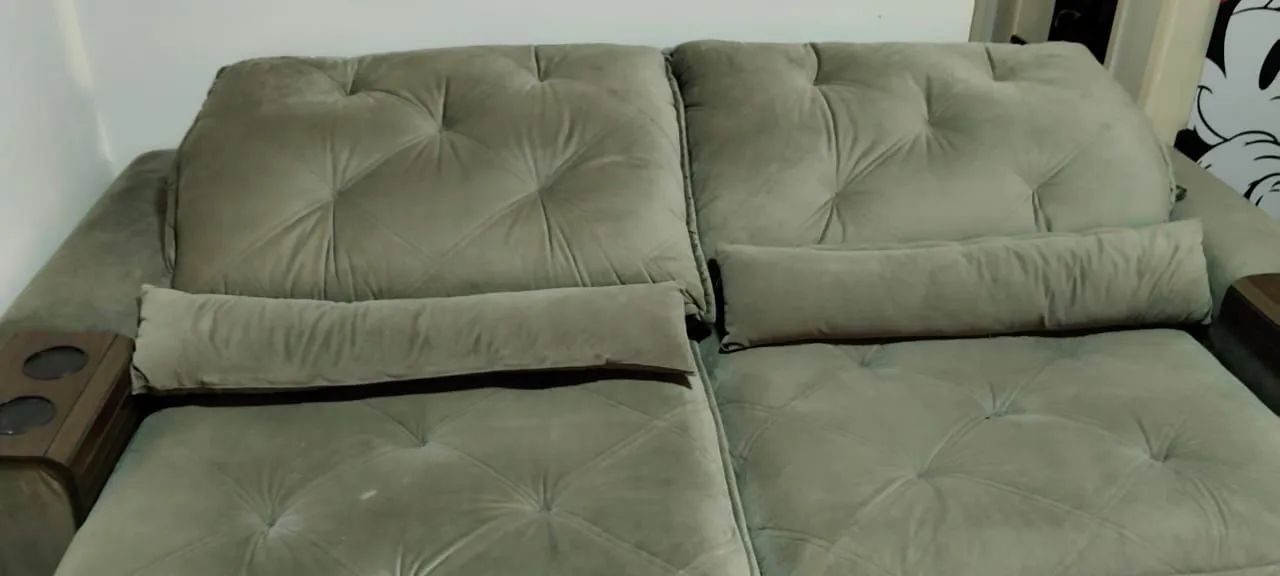 Sofá Retrátil 2,50x1,80 com molas ensacadas tecido suede estudo trocas - Foto 3
