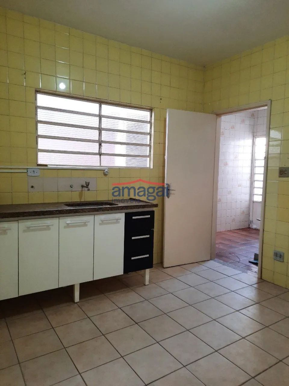 Ótima casa com 2 dormitórios no Jardim São José