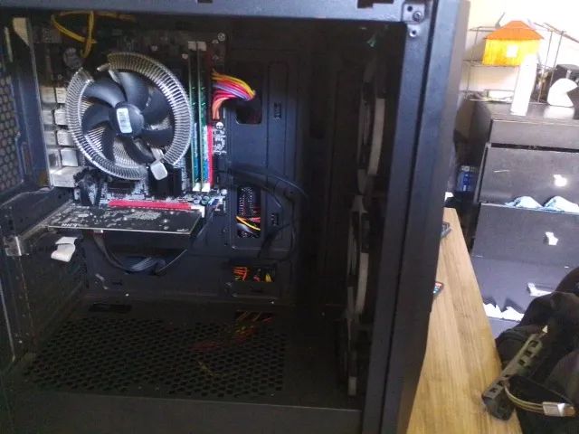 PC gamer completo com defeito