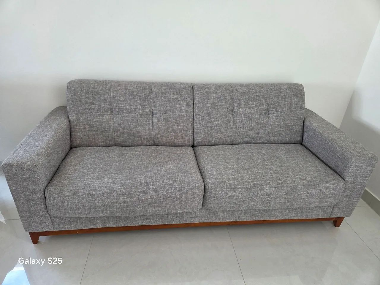 Sofá  seminovo novo  - Foto 3